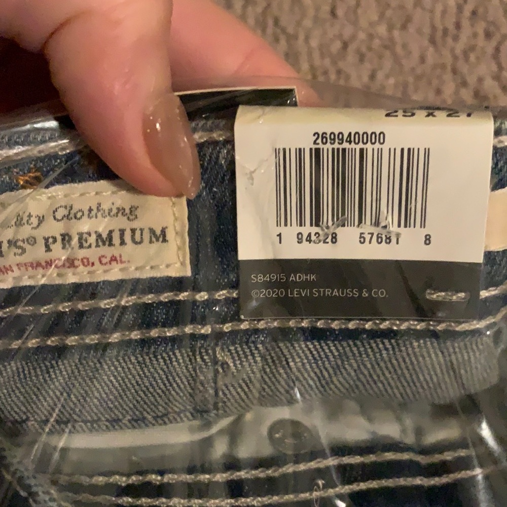 Levi’s Ribcage ankle straight jean nine to five - Picture 15 of 15